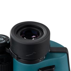 DÖRR OCEAN 7x50 vedenkestävä kiikari HÄMÄRTYVIIN iltoihin, sumuun - VALOVOIMAA! 5-v takuu DÖRR Ocean -kiikari on ihanteellinen, jos vietät paljon aikaa ulkona etkä ole huolissasi huonoista sääolosuhteista. Ocean-sarjan kiikari on täydellinen kumppani vedellä liikkuessa, luonnossa ja myös TALVELLA lumiolosuhteissa. OLIPA SADE, SUMU, KASTE TAI LUMI - näiden vedenpitävien kiikareiden avulla voit suorittaa havainnot epäröimättä milloin tahansa. Ocean -kiikareissa on laaja kuva-alue, kirkas kuva ja kuvan saa tarkennettua myös lähelle. Parhaimmillaan kiikari on katsellessa etäälle jolloin tarkennustarve on hyvin vähäistä. Tämä on Porro-prisma kiikareiden etu. TYPPIKAASU TÄYTTEINEN Kiikarin sisällä oleva typpikaasun täyttö varmistaa luotettavasti, että optiikka pysyy huurtumattomana myös kosteassa ja kylmässä säässä. Samaan aikaan Ocean-kiikareiden kaasutäyttö mahdollistaa väliaikaisen upottamisen noin 30 MINUUTIN ajaksi 1 METRIN syvyyteen PORRO-PRISMAT - BAK-4 Laadukkaasta BaK-4-lasista tehdyt sisäänrakennetut Porro-prismat tarjoavat kolmiulotteisia, kirkkaita ja aitoja värejä, joilla on korkea optinen laatu. Porron prismojen muotoilu ja erityinen järjestely mahdollistavat silmäystävällisen ja väsymättömän havainnoinnin. Ocean-kiikarien monikerroksiset linssit (MC Multi Coating) vähentävät ei-toivottuja heijastuksia ja lisäävät valonläpäisyä. KELLUVA HIHNA Jos haluat käyttää Ocean-kiikareita veneessä, suosittelemme vaihtamaan tavallisen kaulahihnan mukana toimitettuun kelluvaan hihnaan. Kelluvan hihnan erityisen paksu pehmuste estää kiikarin menemästä pinnan alle, jos se putoaa vahingossa veteen. Hihnan signaalin keltainen väri on helposti tunnistettavissa veden pinnalta ja auttaa sinua löytämään ja kiikarit nopeasti. JÄMÄKKÄ kumipinta suojaa kiikaria ja takaa tukevan ja luistamattoman otteen. Kestävä ja kevyt alumiinirunko. Petroli väritys täydentää kiikarin modernia ilmettä. DÖRR OCEAN 7x50 vedenkestävä kiikari soveltuu erinomaisesti käytettäväksi laivoilla, veneilyssä, purjeveneessä, sekä kalastusretkillä. 7-kertainen suurennus pysyy vakaana myös aluksen liikkuessa. Suuren näkökentän ansiota, 122 metriä 1000 metrillä, tarkennus on melkein tarpeetonta. Suurikokoinen tarkennuspyörä takaa pehmeä ja tasaisen tarkennuksen. DIOPTERIKORJAUS & KIERRETTÄVÄT SILMÄSUPPILOIDEN ansiota kiikari on helppo ja nopea käyttää ja soveltuu erinomaisesti myös silmälasia käyttäville. JALUSTAKIINNITYS Pidempiaikaisia havaintoja varten, voit asettaa OCEAN-kiikarin jalustalle. Tähän tarvitset vain DÖRR TA-2 ja TA-4 jalusta- kiikaripitimen. TEKNISTÄ TIETOA: Käyttö- lämpötila-alue: -10°C to +55°C Koko n. 19,5 x 18 x 6 cm, 960g Huurtumaton, typpitäytteinen Diopterisäätö -3/+3, kierrettävä okulaari Takuu 5-vuotta Vesitiivis n. 30min / 1m syvyydessä Suurennos: 7x Etulinssin halkaisija: 50mm Valovoima: 51 Hämäräluku: 18,7 Prisma: porroprisma BaK 4 Linssien pinnoitus: MC- monikalvopinnoitus Lähtöpupilli: 7,1 mm Silmien katseluetäisyys (Eye Relief) n. 24mm Silmien väli n. 56-72mm Näkökenttä: 7 °, 122m/1000m Lähin tarkennusetäisyys n.: 5m Jalustakierre: on Mukana: kiikari, okulaarisuoja, etulinssisuojat, puhdistusliina, kantohihna, kelluva kantohihna, kantolaukku Valmistajan myöntämä takuu 5-vuotta