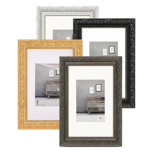 Barock puukehys koristeellisella barokkilistalla eri väreissä